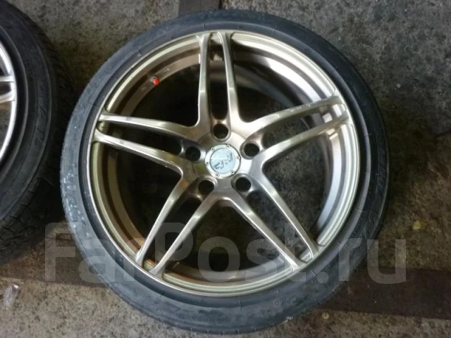 AWS. 9.0x17", 5x114.3, ET35 ����