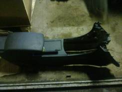 Подлокотник. Mazda Mazda3