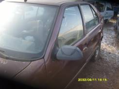 Стекло боковое. Renault 19