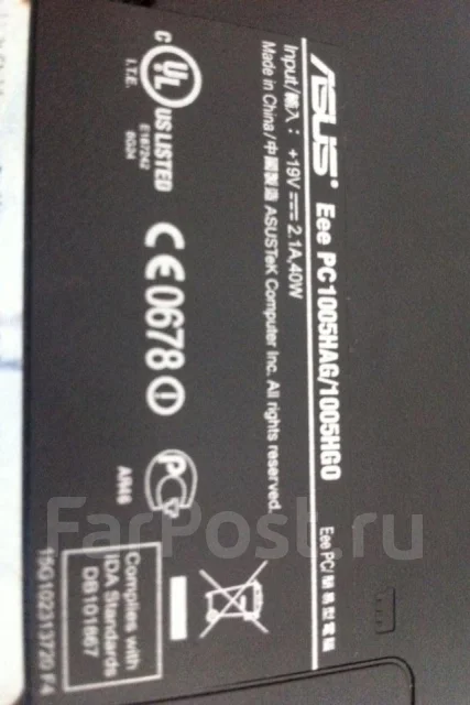 ASUS Eee PC 1005HAG. 1,6����, ��� 2048 ��, ���� 150���, WiFi: 1, Bluetooth: 1, ����������� �� 12��. ����