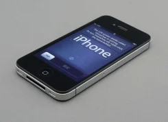 Apple iPhone 4s