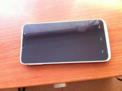 Highscreen Alpha R ����