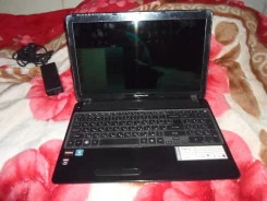 Packard Bell EasyNote. 1,9����, ��� 8 ��, ���� 500���, WiFi, Bluetooth, ����������� �� 3��.