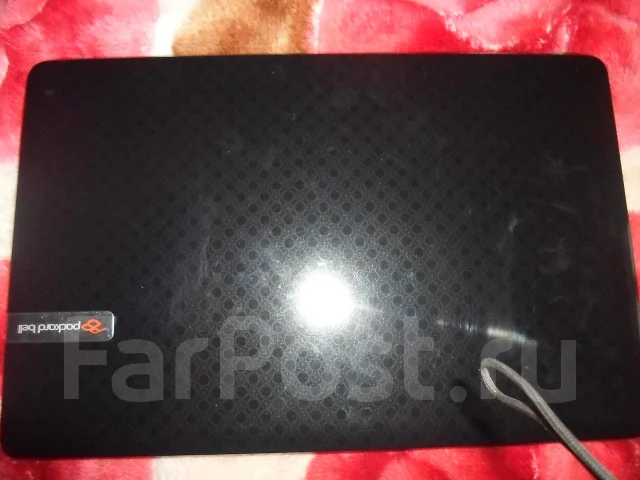 Packard Bell EasyNote. 1,9����, ��� 8 ��, ���� 500���, WiFi: 1, Bluetooth: 1, ����������� �� 3��. ����