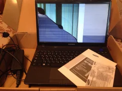 Samsung 300E5X. ��� 2048 ��, ���� 320��� ����