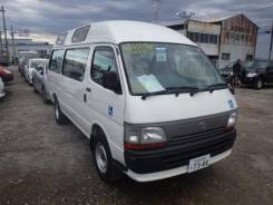 Toyota Hiace. автомат, 4wd, 2.8, дизель, 35 000 тыс. км, б/п, нет птс