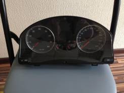 Панель приборов. Volkswagen Golf