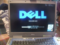 DELL Inspiron. 2,4����, ��� 256 �� � ������ ����