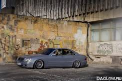 Mercedes-Benz S-Class. 220175