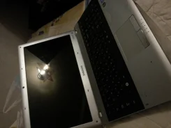 Samsung R540. 15.6", 2,9 ���, ��� 8192 �� � ������, ���� 500 ��, WiFi, Bluetooth, ����������� �� 4 �.