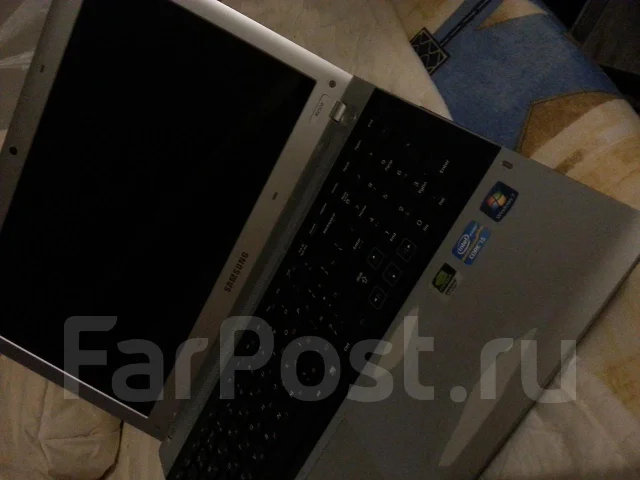 Samsung R540. 2,9����, ��� 8 ��, ���� 500���, WiFi: 1, Bluetooth: 1, ����������� �� 4��. ����