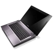 Lenovo IdeaPad Y470. 2,3����, ��� 4 ��, ���� 640���, WiFi, ����������� �� 6��.