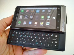 Motorola Milestone 2. �/� ����