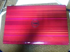 DELL Studio 1555. 2,4����, ��� 4 ��, ���� 320���, WiFi, Bluetooth, ����������� �� 3��.