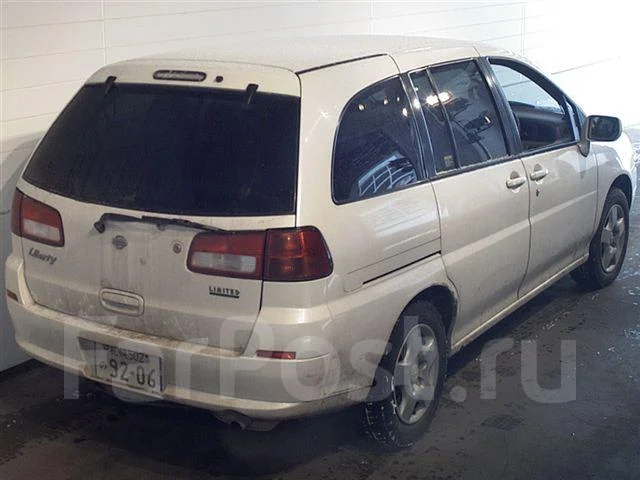 Nissan Liberty. 12 ����