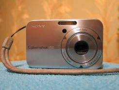 Sony Cyber-shot DSC-N1. 8 - 8.9 ��, ���: 3�