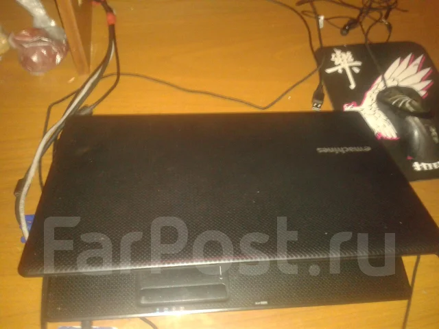 eMachines E732-373G32Mnkk. 2����, ��� 2048 ��, ���� 320���, WiFi: 1, ����������� �� 3��. ����