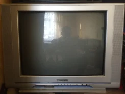 Hitachi. CRT (���) ����