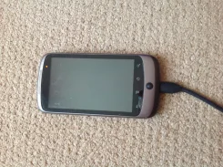 HTC Nexus One ����
