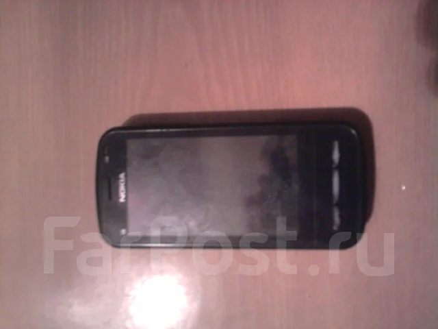 Nokia C6-00 ����