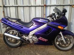 Kawasaki ZZR 250. 249 куб. см., исправен, птс, без пробега