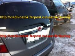 Накладка на дверь багажника. Honda Fit, GE7, GP1, GE6, GE9, GP4, GE8. Под заказ