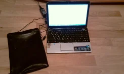 ASUS Eee PC 1215B. 1,6����, ��� 4096 ��, ���� 90���, ����������� �� 7��.