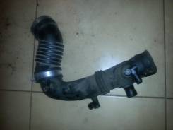Патрубок впускной. Subaru Impreza Двигатели: EJ25T, EJ25TSTI
