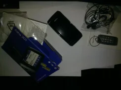 Nokia Asha 305. �/�