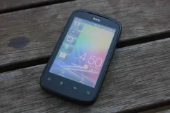 HTC Explorer. �/�