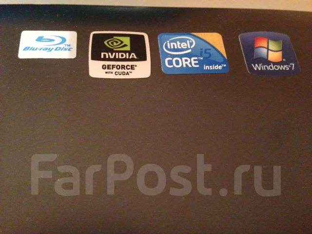 Samsung RF710. 2,5����, ��� 4 ��, ���� 500���, WiFi: 1, Bluetooth: 1 ����