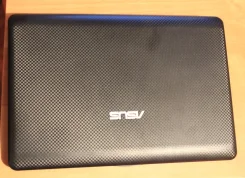 ASUS Eee PC 1001PX. 10.1", 1,6����, ��� 1024 ��, ���� 160 ��, WiFi, ����������� �� 9 �.