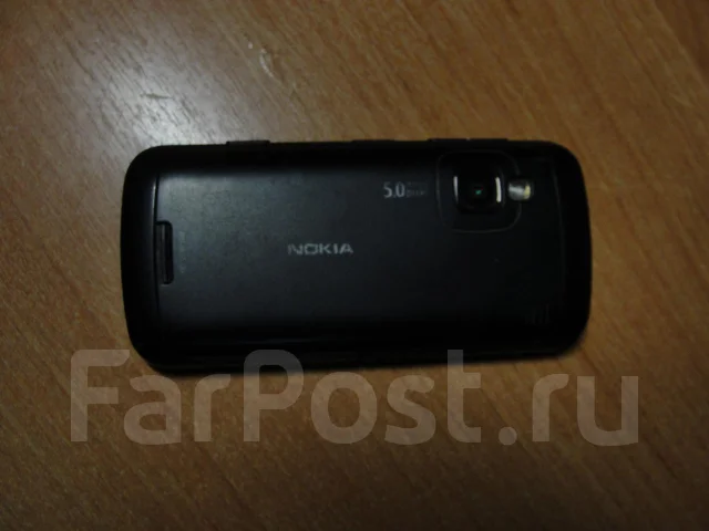 Nokia C6-00 ����