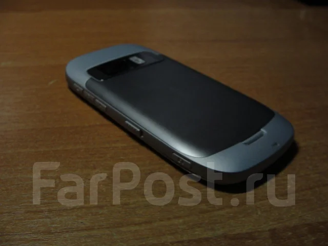 Nokia C7-00 ����