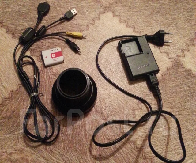 Sony Cyber-shot. 8 - 8.9 ��, ���: 10� ����