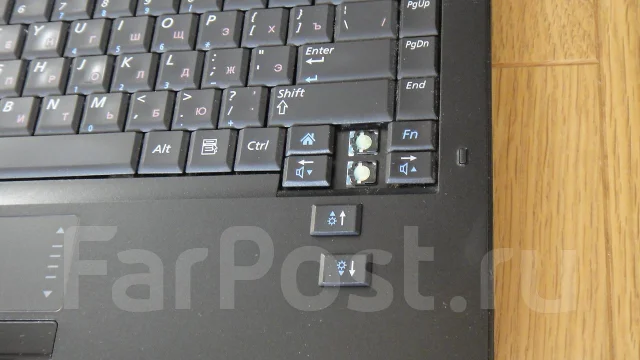Samsung R25 Plus. 2����, ��� 2048 ��, ���� 120���, WiFi: 1, Bluetooth: 1 ����