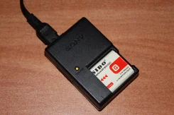 Sony Cyber-shot DSC-H10 ����