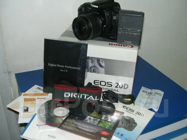 Canon EOS 20D ����