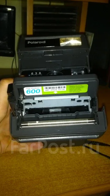 Polaroid. ����� 4-� ��, ���: ��� ���� ����