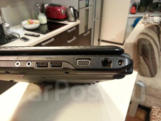 ASUS K50C. 1,2����, ��� 2048 ��, ���� 250���, WiFi: 1, ����������� �� 2��. ����