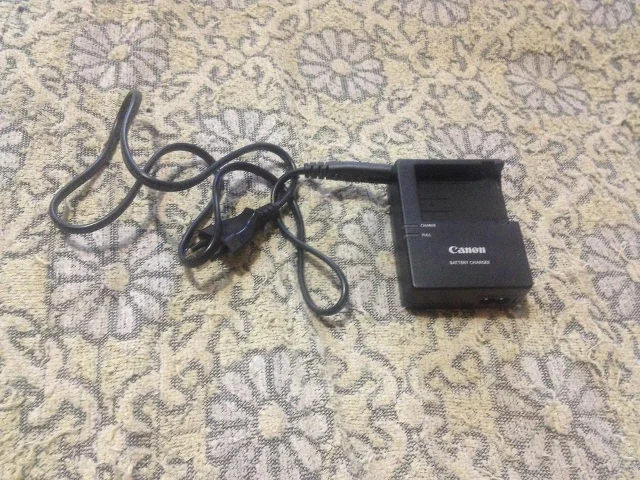 Canon EOS 600D Kit. 15 - 19.9 �� ����