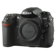 Nikon D200. 10 - 14.9 �� ����