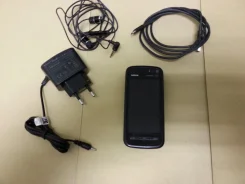 Nokia 5800 XpressMusic. �/�