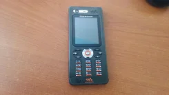 Sony Ericsson Walkman W880i ����