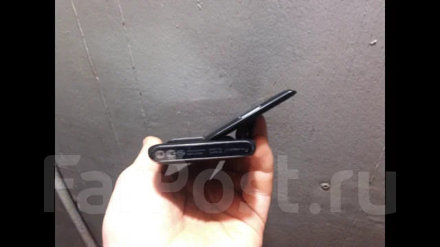 Nokia E7. �/� ����