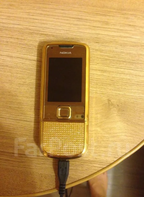 Nokia 8800. �/� ����