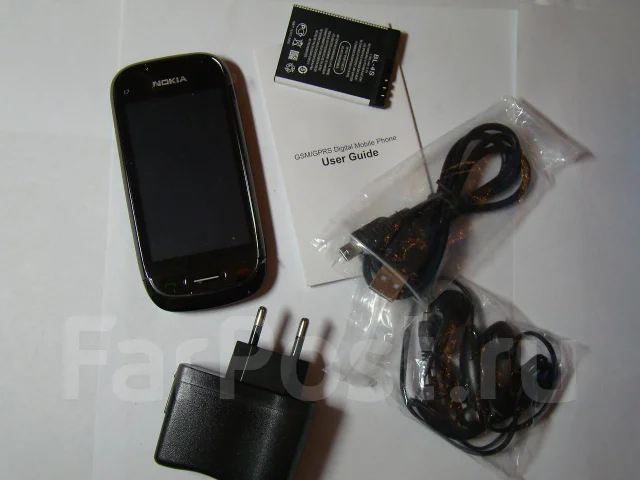 Nokia C7-00. ����� ����