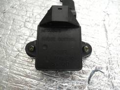 Блок комфорта. Mazda Familia, BG3P, BG3S, BG5P, BG5S, BG6P, BG6R, BG6S, BG6Z, BG7P, BG8P, BG8R, BG8RA, BG8S, BG8Z, BHA5P, BHA5S, BHA6R, BHA7P, BHA7R...