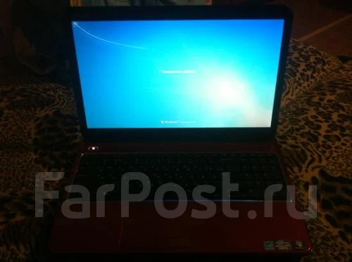 DELL Inspiron N5110. 2,4����, ��� 6 ��, ���� 500���, WiFi: 1, Bluetooth: 1, ����������� �� 2��. ����