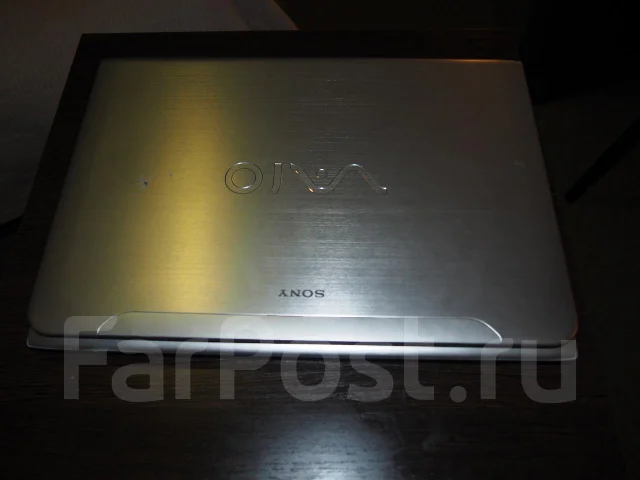 Sony VAIO SVE14A1X1R. 2,5����, ��� 6 ��, ���� 750���, WiFi: 1, Bluetooth: 1, ����������� �� 7��. ����